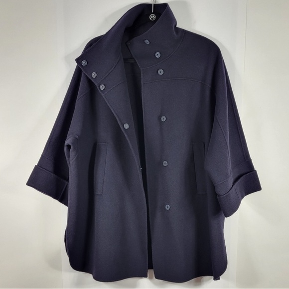 Weekend Maxmara wool coat. - Picture 2 of 8